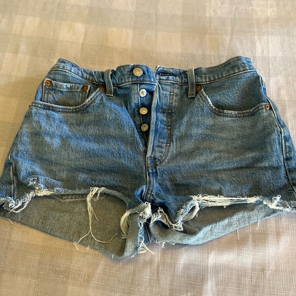 Levi’s Women’s 501 Jean Shorts